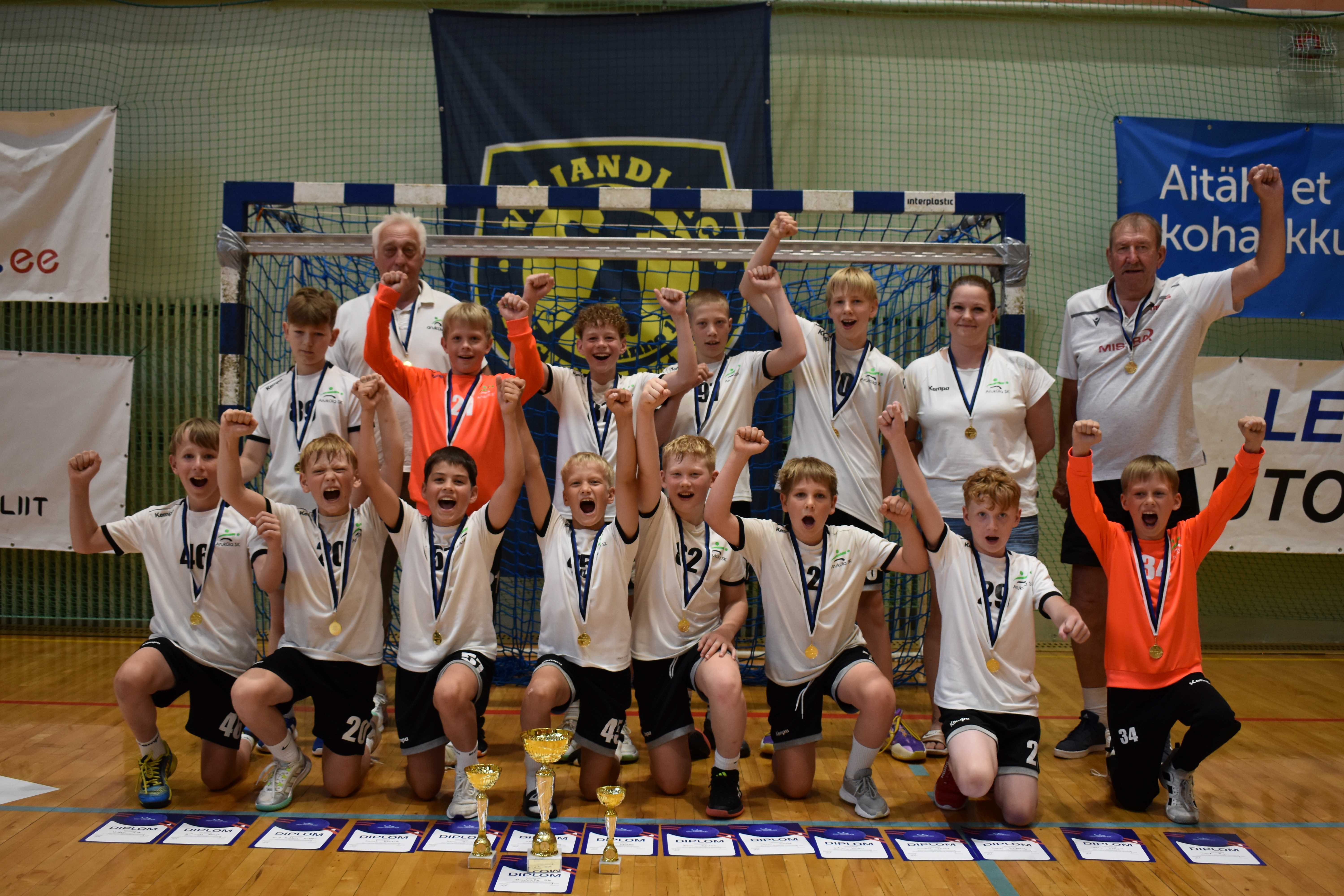 Aruküla Spordiklubi võistkond on 2024 Eesti meister noormeeste D2-vanuseklassi käsipallis