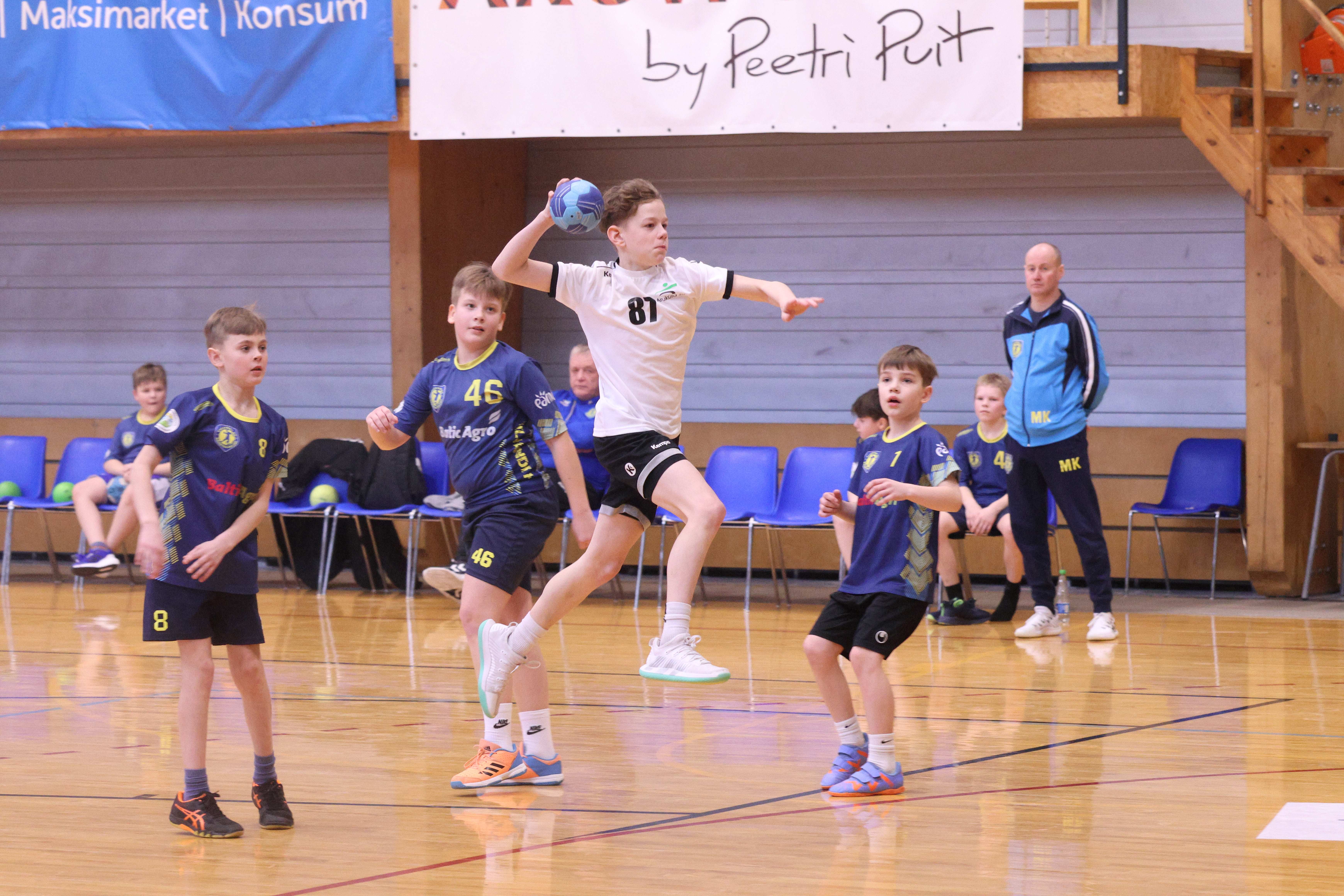 Noormeeste D2 vanuseklassi 2024 Eesti meistrivõistlustel käsipallis on I etapil jäänud mängida veel viimane võistluspäev