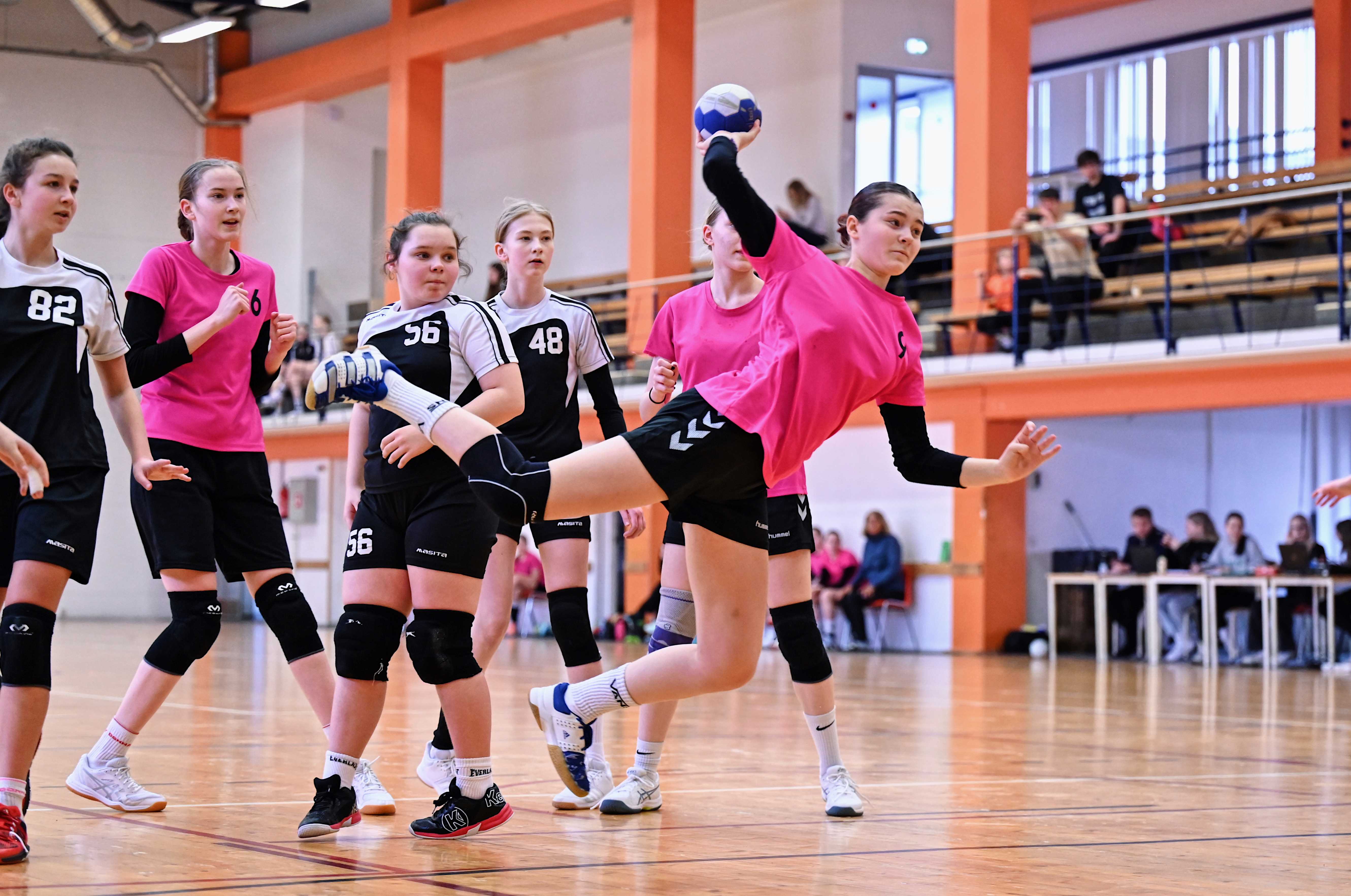 Tapa Spordihoones alustati tütarlaste C vanuseklassi 2024 Eesti meistrivõistlustel I etapi mängudega